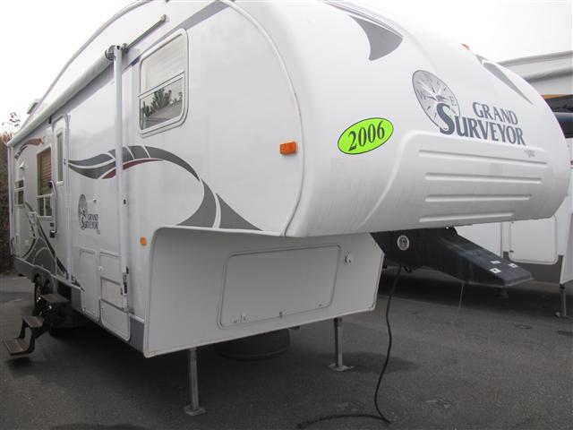 Used 2006 Forest River Grand Surveyor 265RK Fifth Wheel For Sale
